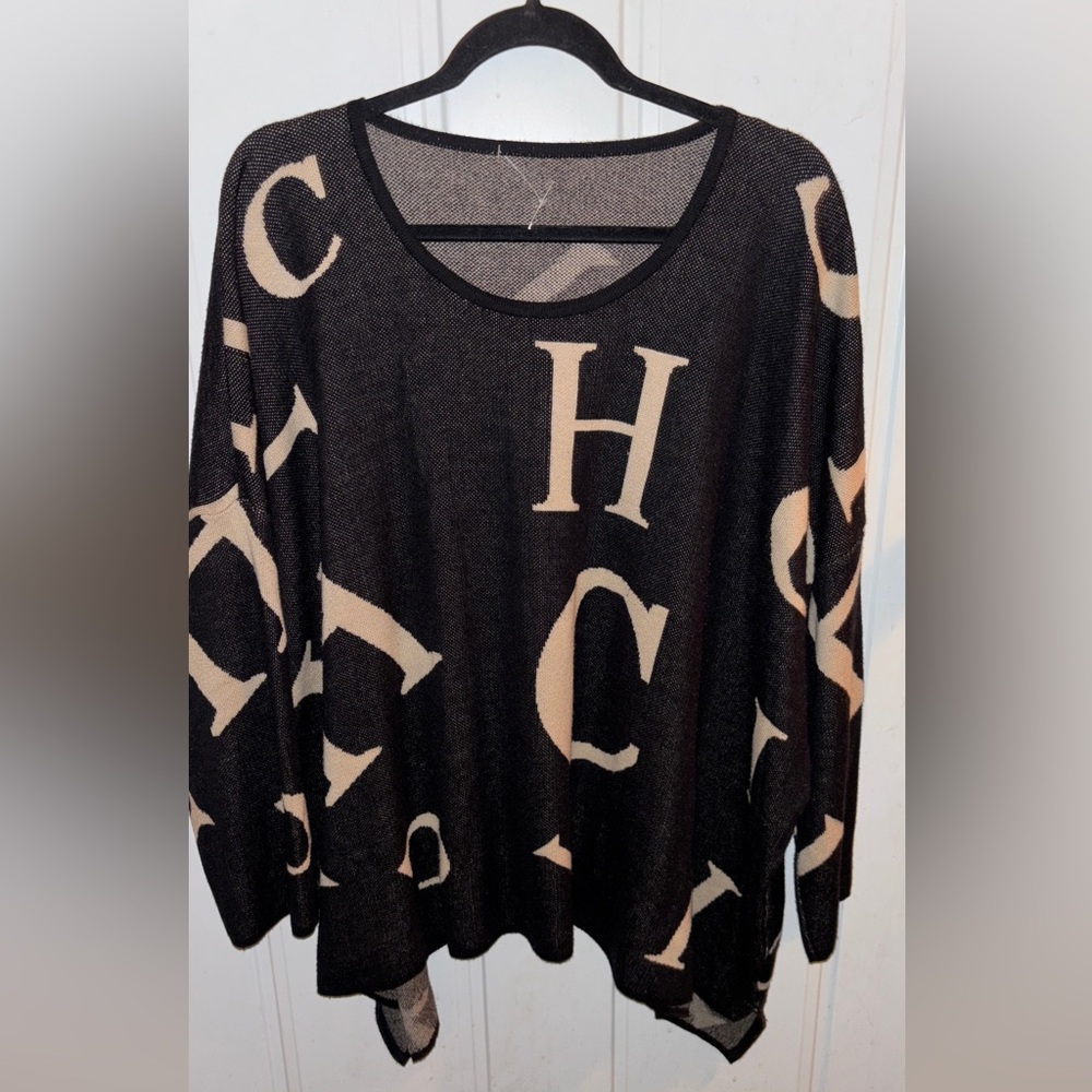 Isolde Roth Black and Cream Graphic Sweater